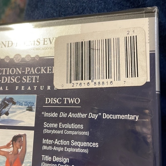 007 Die Another Day 007, Pierce Brosnan, Full Screen, unopened sealed case PG-13 - Picture 9 of 9